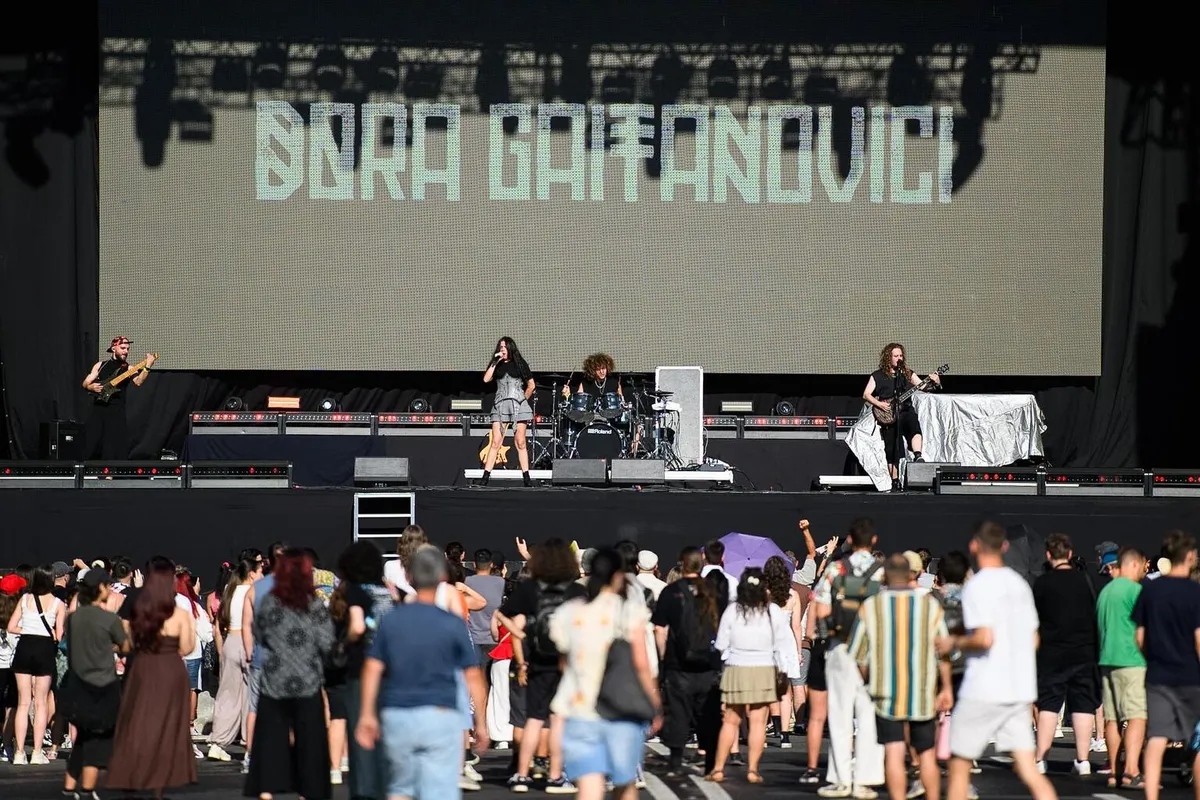 Dora Gaitanovici, concert, scena mare, Bd. I.C. Brătianu, credit foto: Mihai Toth